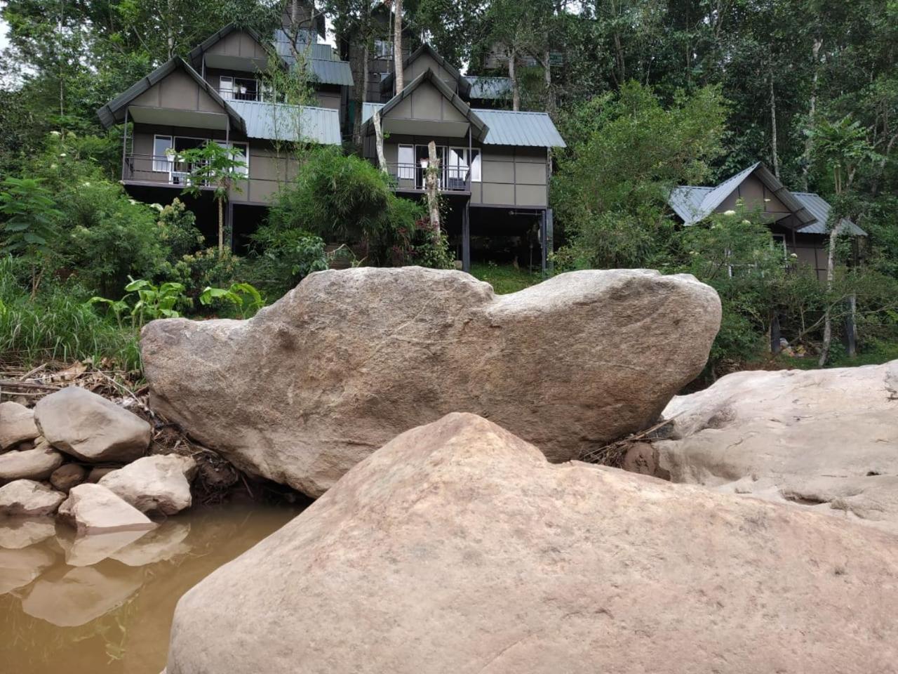 Moselberg Riverside Cottages Munnar Exterior photo